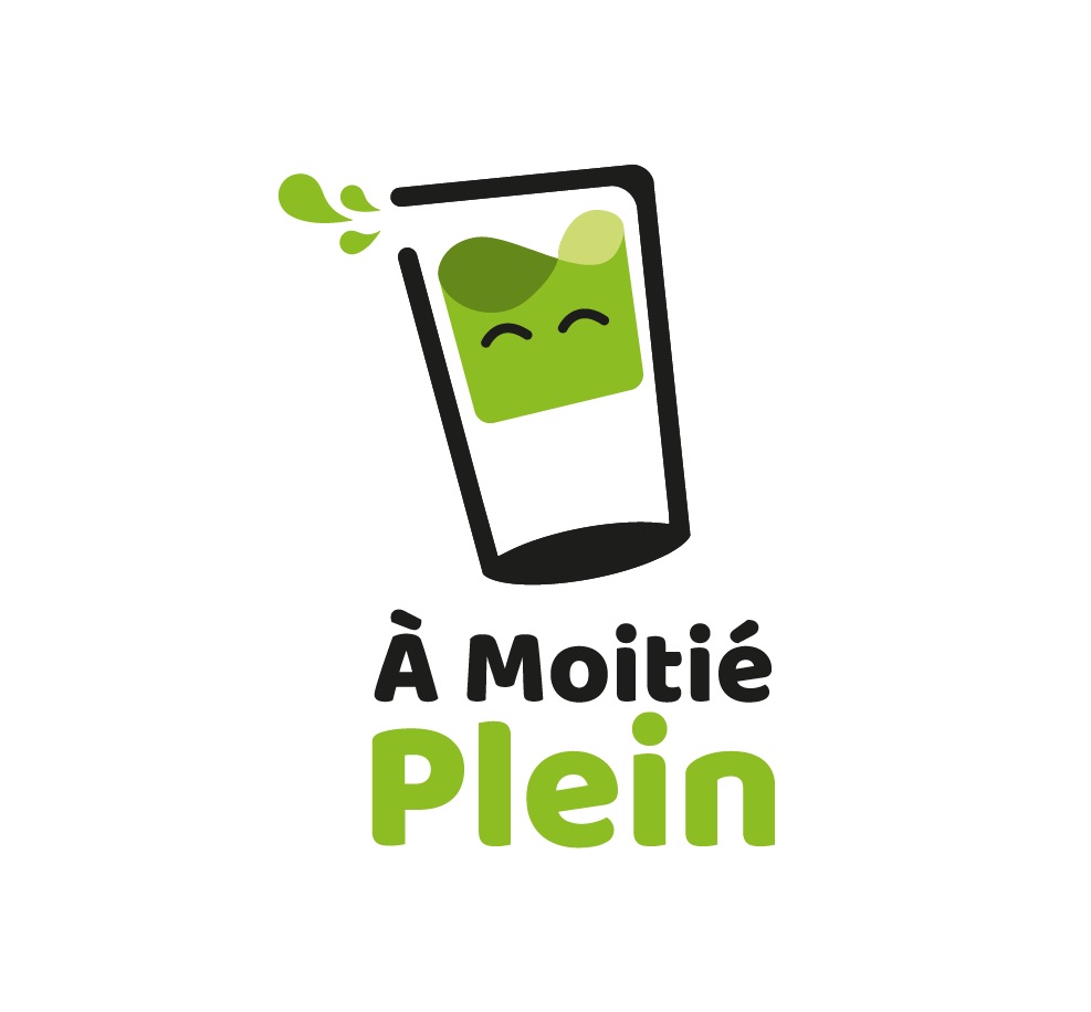 À Moitié Plein